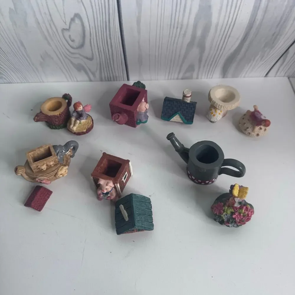 Vintage Ceramic Resin Miniature Figures Teapots Lot of 15 Pieces Trinkets